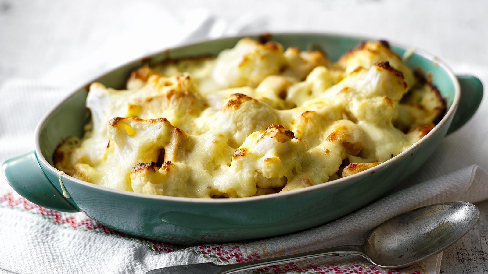 Salmon cauliflower cheese